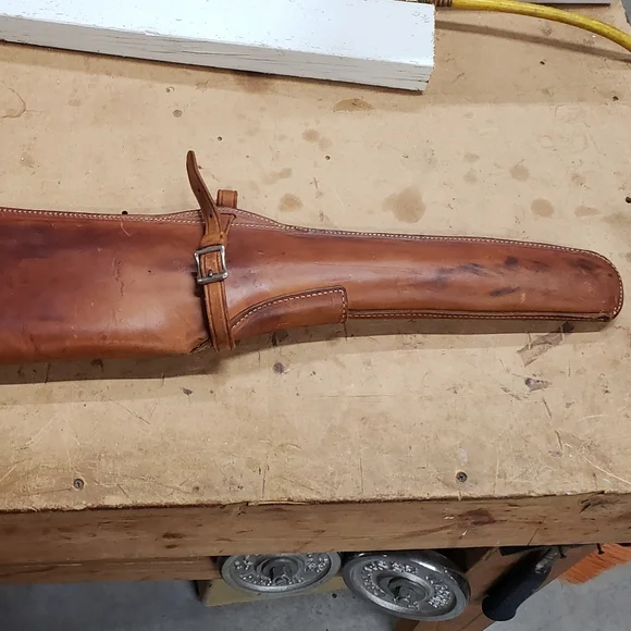 Hunter 'Gunlock' Leather Rifle Scabbard - Style 412 26 - Picture 3 of 16